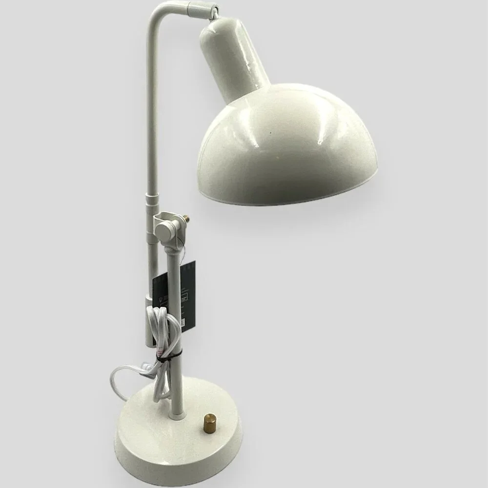 Cantilever Task Table Lamp‎ White Dimmable - Threshold Studio McGee 2023